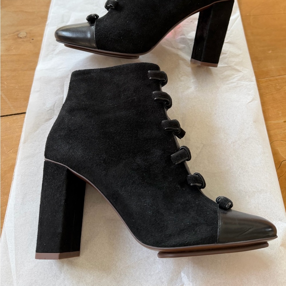 See By Chloé Gisele black suede and leather almond toe heeled ankle boots